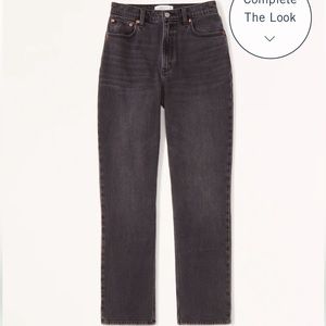 Abercrombie & Fitch The 90’s Straight Ultra High Rise Curve Love Black Jeans